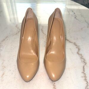 Banana Republic Nude Leather Heels